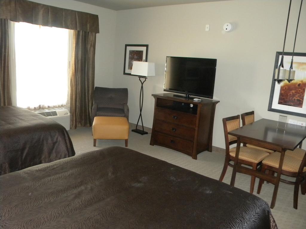 Teddy'S Residential Suites Watford City Eksteriør billede
