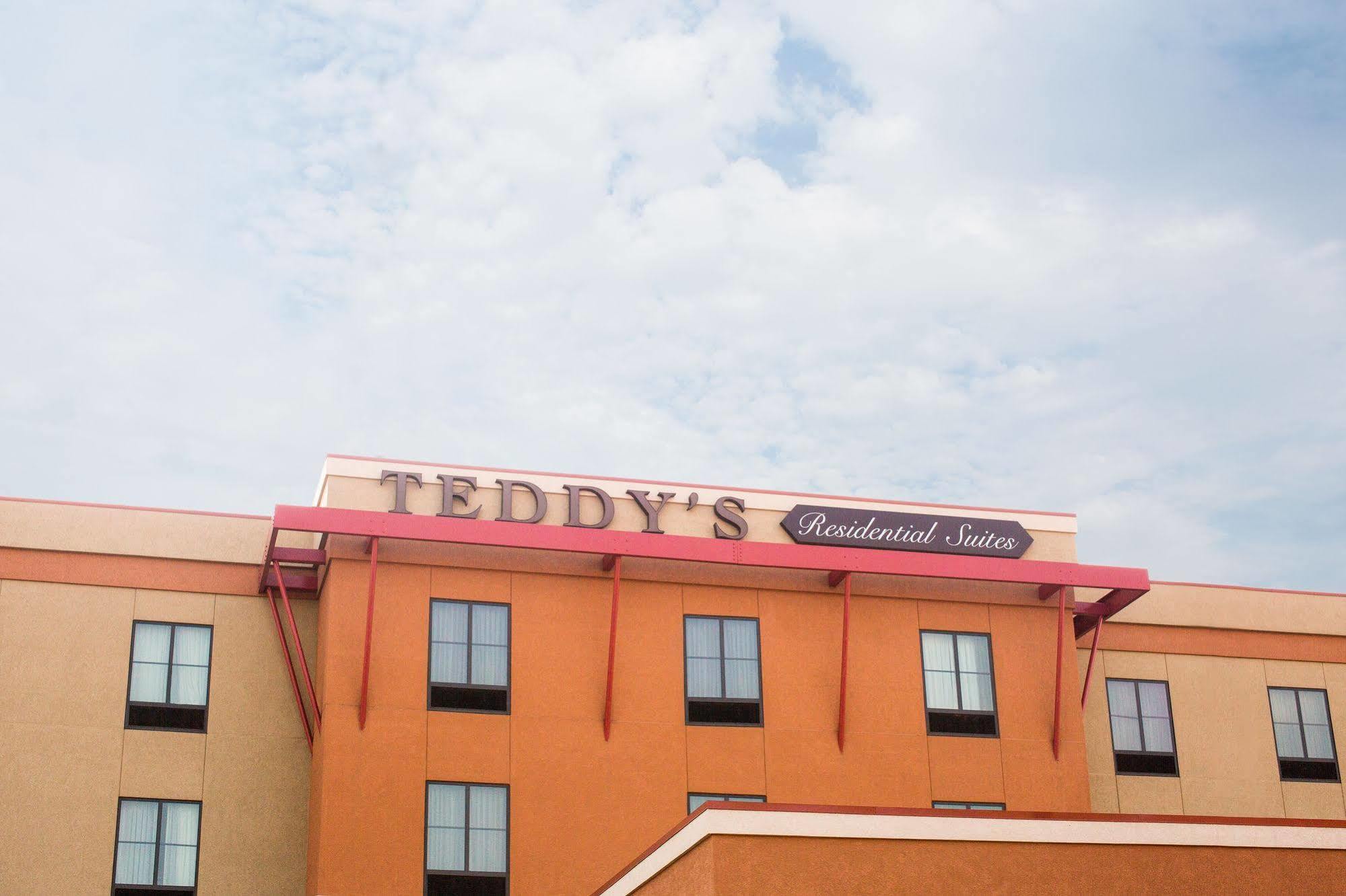 Teddy'S Residential Suites Watford City Eksteriør billede